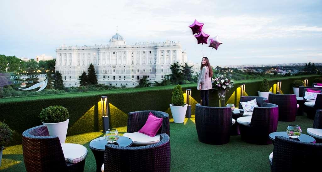 Apartosuites Jardines De Sabatini Madrid Bekvämligheter bild