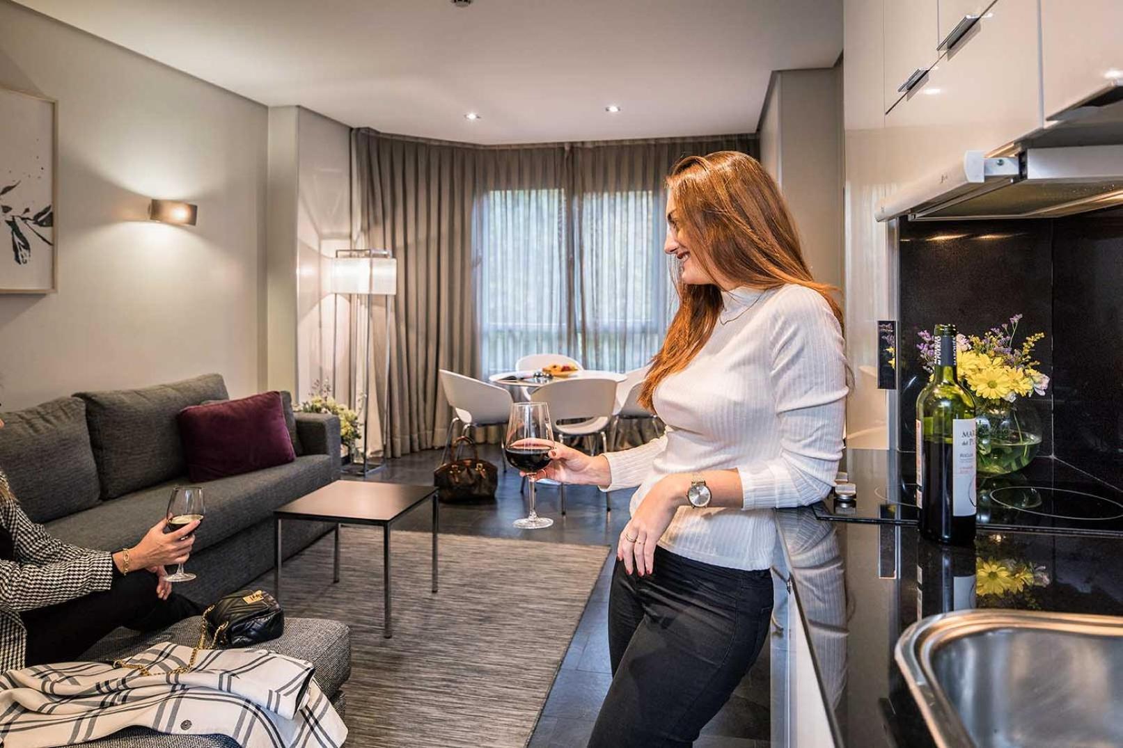 Apartosuites Jardines De Sabatini Madrid Exteriör bild